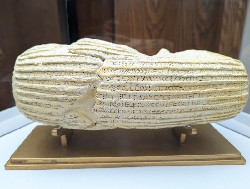 The Cyrus Cylinder diorama created by Niccu Tafarrodi, RememberingPersia.com